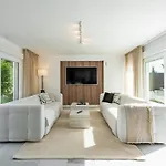 Villa Cozy With Pool In Nueva Andalucia