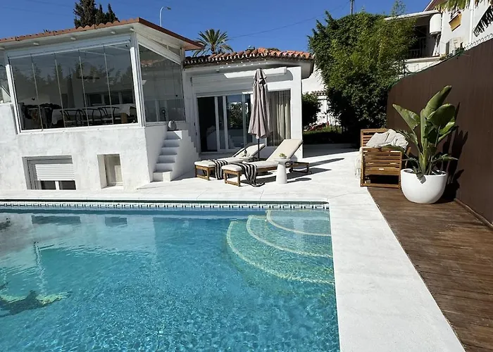 Cozy Villa With Pool In Marbella Nueva Andalucia *